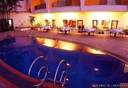 Sahil Sarovar Portico Lonavala Instalações foto